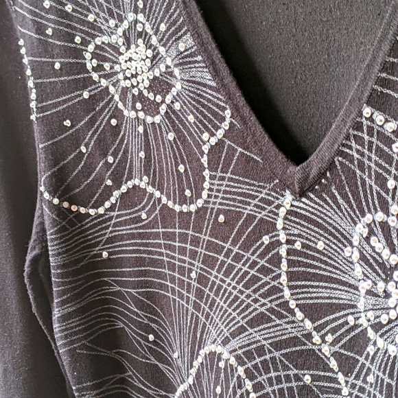 YUKA SEQUINED BLACK & GREY SWEATER - Picture 3 of 6